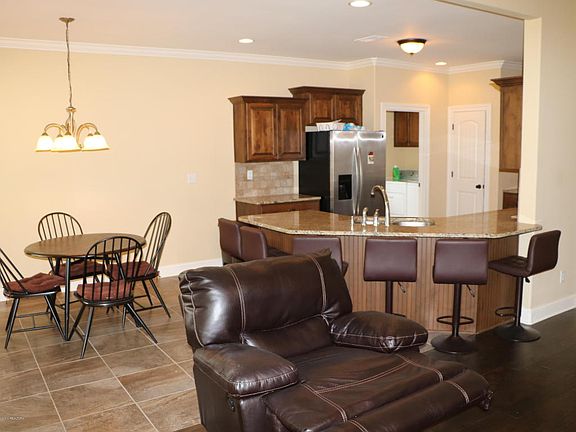 3rd image of 5245 Ashdown Place Cv