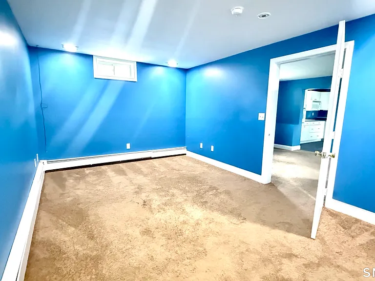 1519 Sullivan Ave — Photo 16