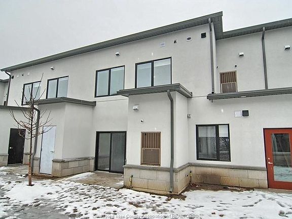 3rd image of 550 Sandison St #53