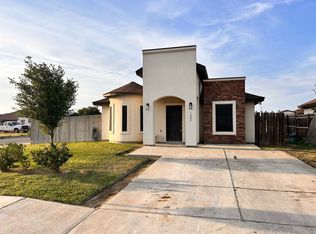 1602 Rene Solis Dr, Laredo, TX 78046