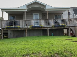 28 Namkee Ln, Blue Point, NY 11715