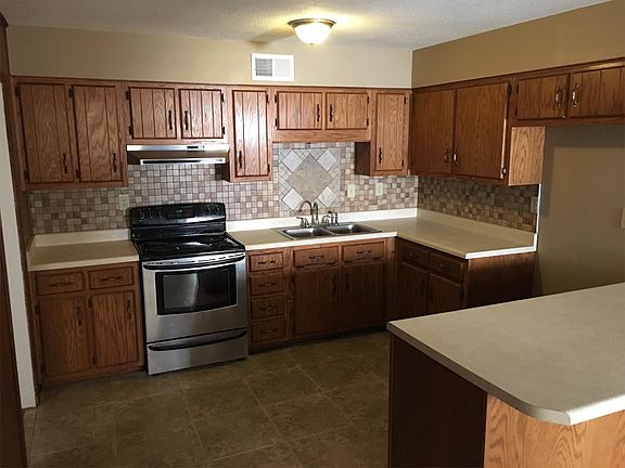 2nd image of 6170 Kentwood Dr