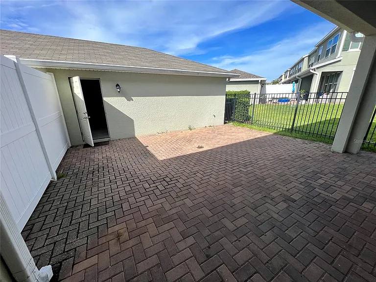 8176 Wood Sage Dr — Photo 30