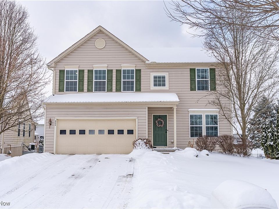 1st image of 884 Highridge Ln