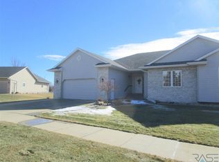 513 E Meadowlark Ct #2C, Brandon, SD 57005