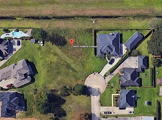 4695 Roberts Ave, Beaumont, TX 77707