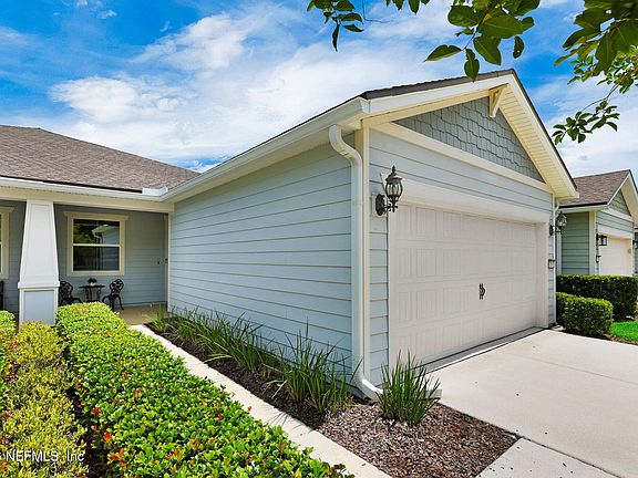 4th image of 100 BROADHAVEN Drive