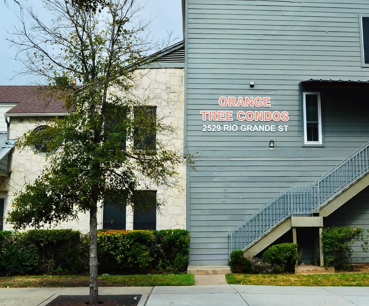 Building Photo - 2529 Rio Grande St #49