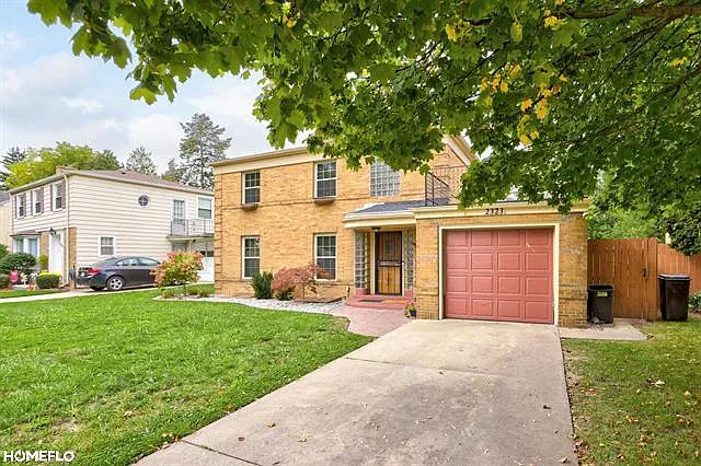 4 bed, 1.5 bath, 1722 sqft, $1,650 — Photo 2