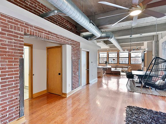 2nd image of 1324 Washington Ave APT 320