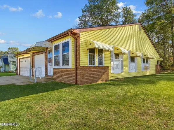 7b Greenwood Lane #62, Whiting, NJ 08759