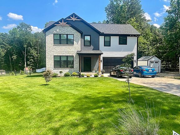5th image of 208 Morris Farm Rd