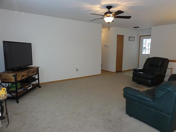 2nd image of 2440 Chaparral Dr
