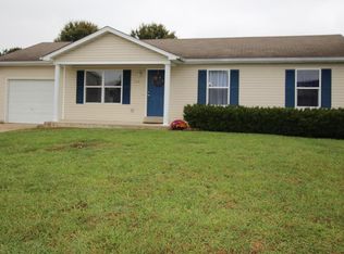 2238 Pinta Dr, Warrenton, MO 63383