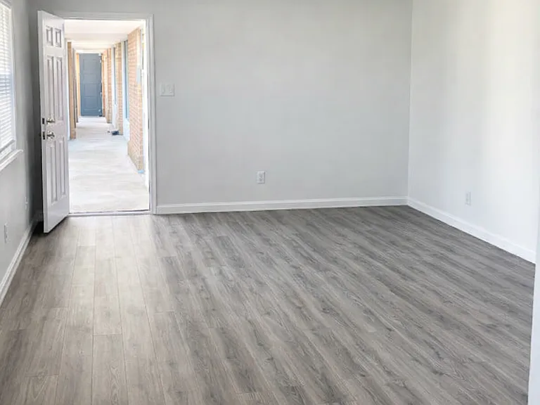 601 Cheyenne Rd — Photo 2