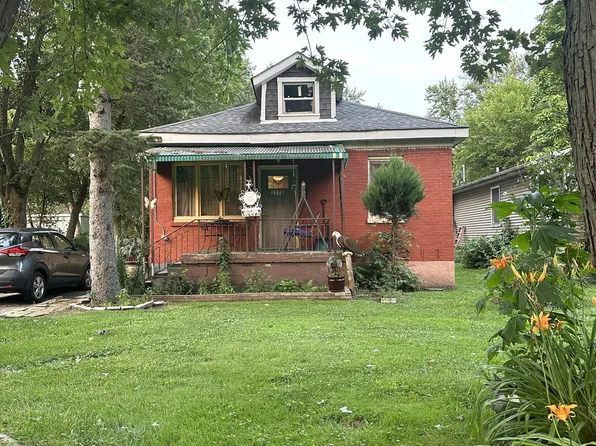 2773 Oklahoma St, Lake Station, IN 46405