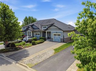 6 Manorwood Dr, West Lincoln, ON L0R2A0