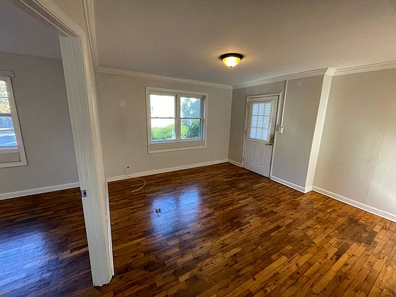 Open, sunny and spacious Living room!