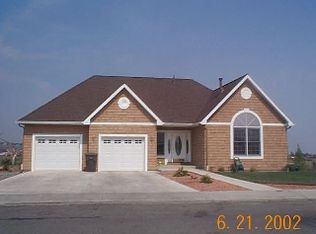 1812 Otter Pond Cir, Montrose, CO 81401