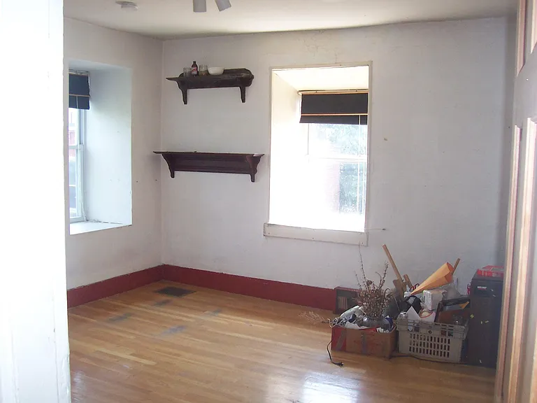 6 Sewall St #2 — Photo 2