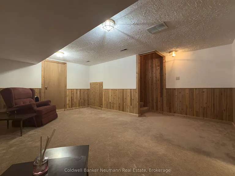 4711 Watson Rd S — Photo 15