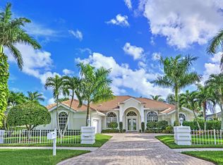 8181 SE Double Tree Dr, Hobe Sound, FL 33455