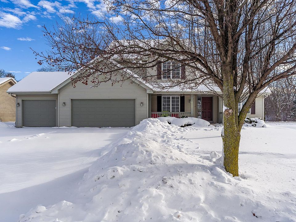 1st image of 5123 Park Valley Dr
