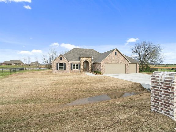 3rd image of 17305 Highland Dr