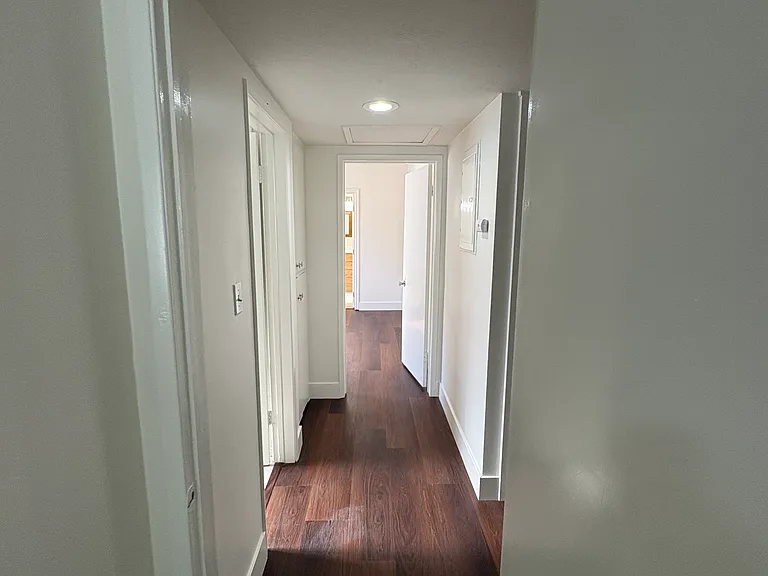 21113 Donora Ave #A — Photo 10