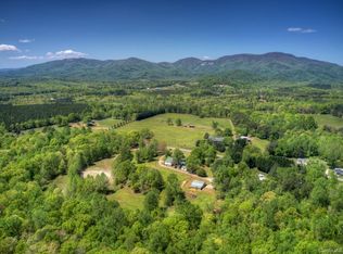 1124 Tugaloo Rd, Landrum, SC 29356
