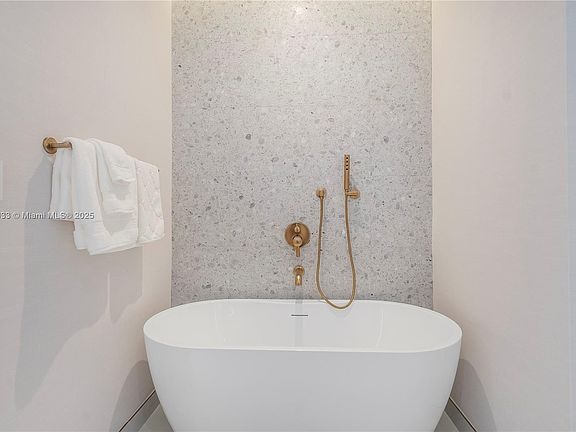 3rd image of 2655 S Bayshore Dr #1705