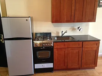Rented by Premier Metro Realty Corp