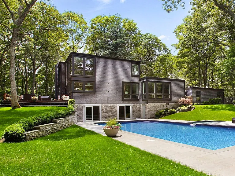 1006 Head Of Pond Rd — Photo 1