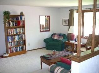 1810 Sugar Pl, De Pere, WI 54115