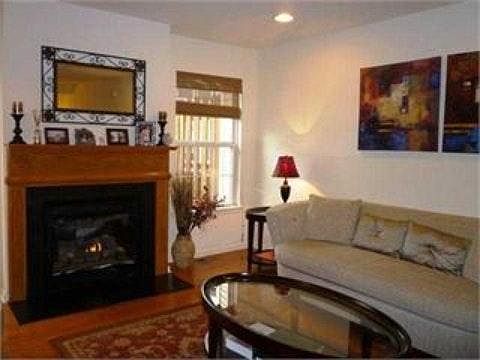 Living Room 3