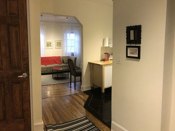5th image of 405 E 61st St APT 2C