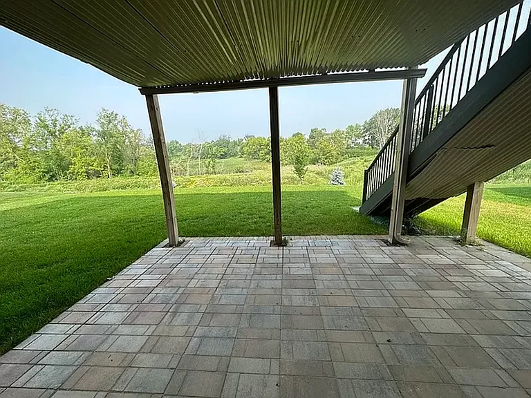 15134 Edgewood Ave — Photo 5