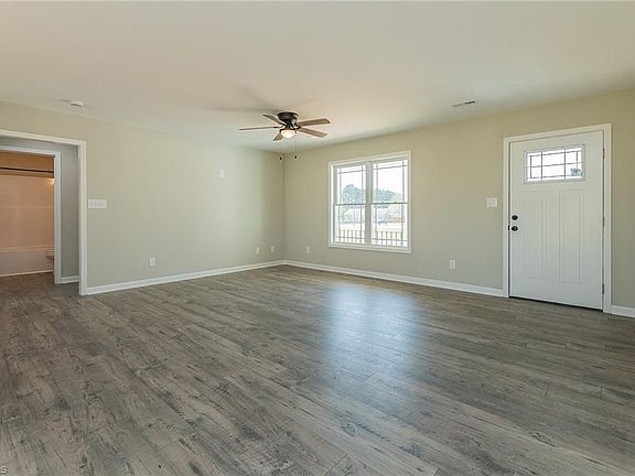 4th image of 2049 Swicegood Rd