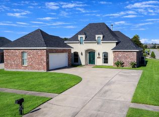 384 Sugarwood Blvd, Houma, LA 70360