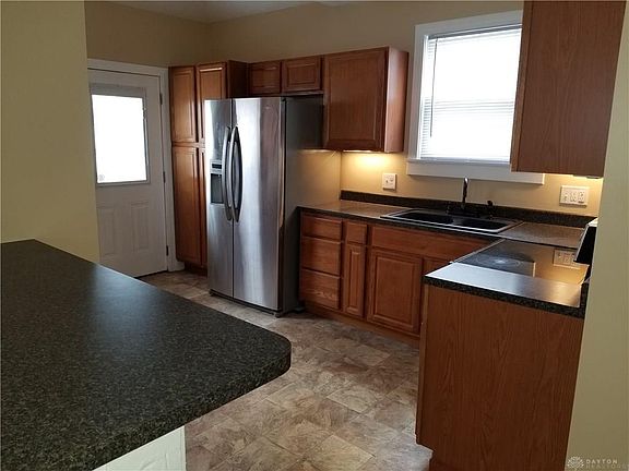 5th image of 1429 Rosemont Blvd