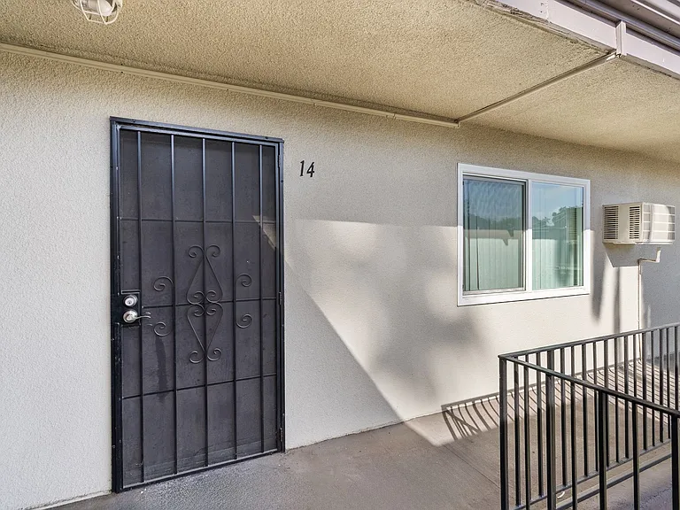 Applewood Apartments — Photo 20