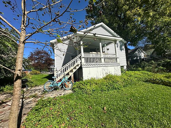 2nd image of 426 W Mirre St