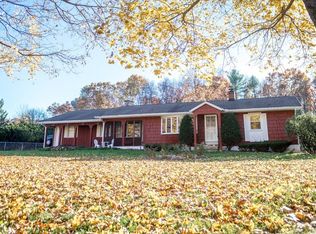 50 Mueller Rd, Holyoke, MA 01040