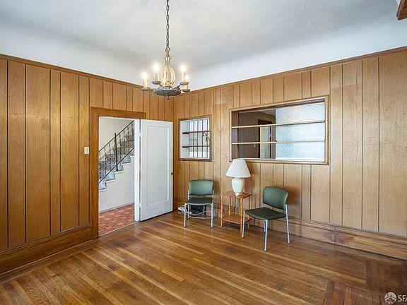 5th image of 2567 Bryant St