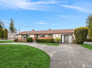 15928 56th Ave W, Edmonds, WA 98026