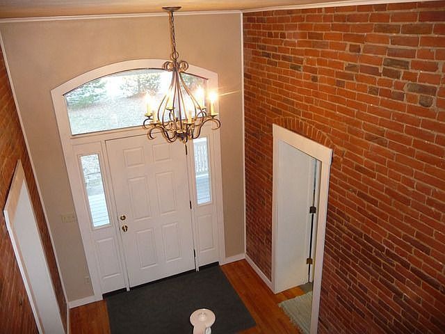 2nd image of 6033 Bohleysville Rd