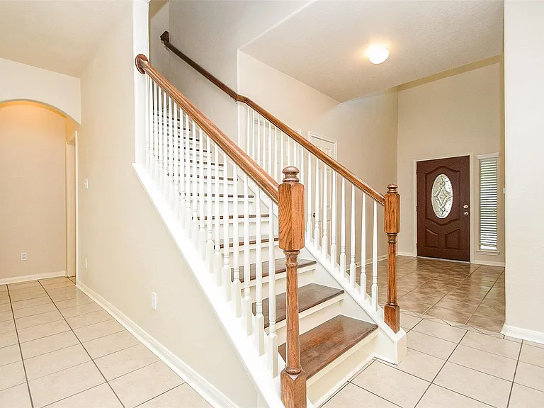 13111 Rippling Creek Ln — Photo 28