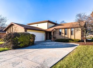 2708 Wind Point Ct, Lynwood, IL