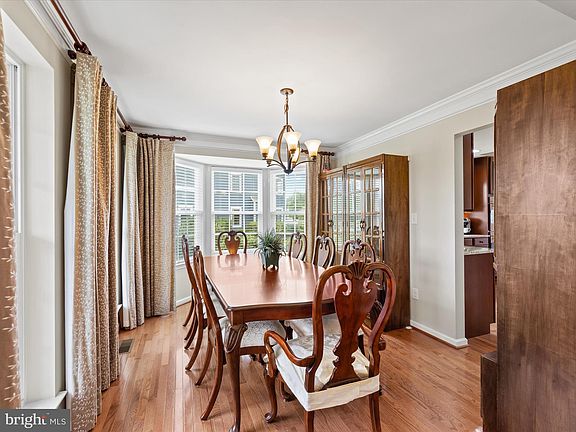 5th image of 24824 Shoreline Dr