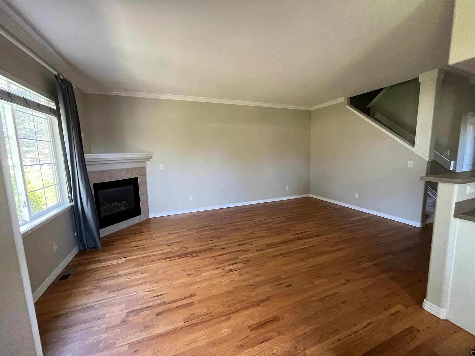 5658 W Center Ave — Photo 3